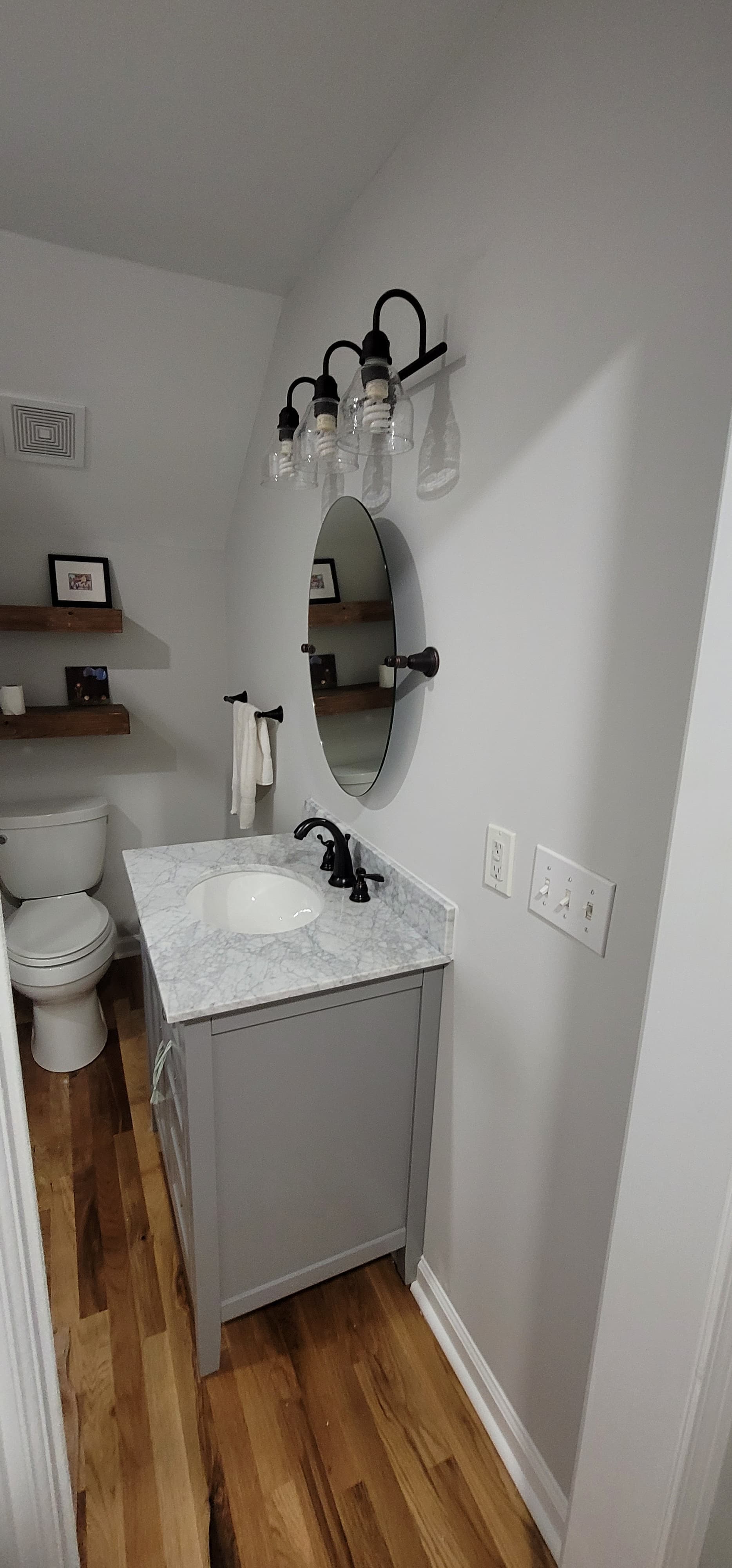 Bathroom angle 1